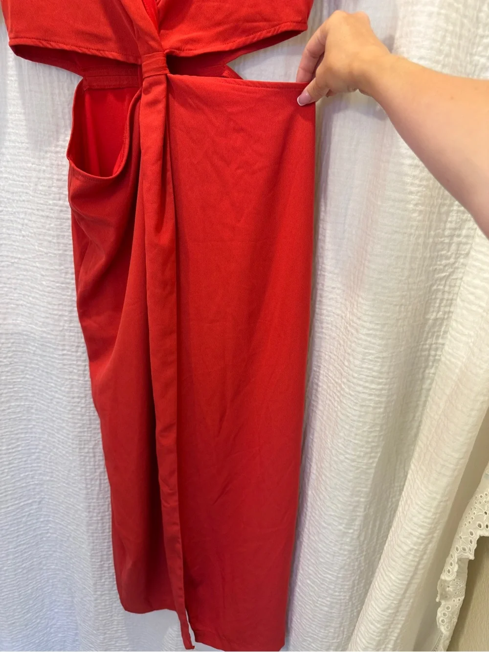 Abercrombie & Fitch Red Twist-Front Cutout Maxi Dress
